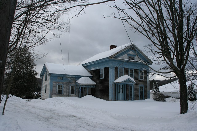 image of a house in New Boston, Sandisfield Road.