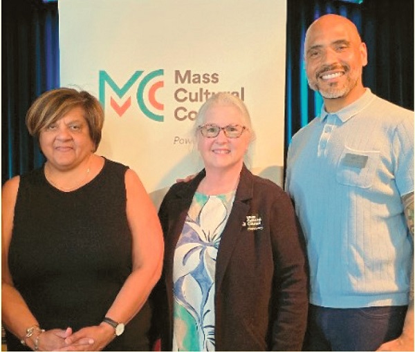 image of SArC representatives in Boston receiving a $116,000 grant from a foundation.