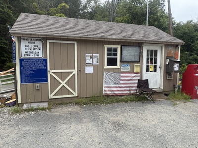 image of the Sandisfield swap shop.
